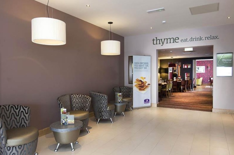 Stansted Airport Park And Fly Hotels www.stanstedparking.com